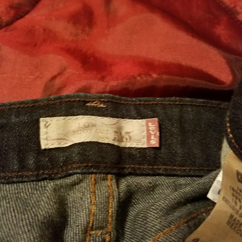 Levi's Jeans - Picture 2 of 4
