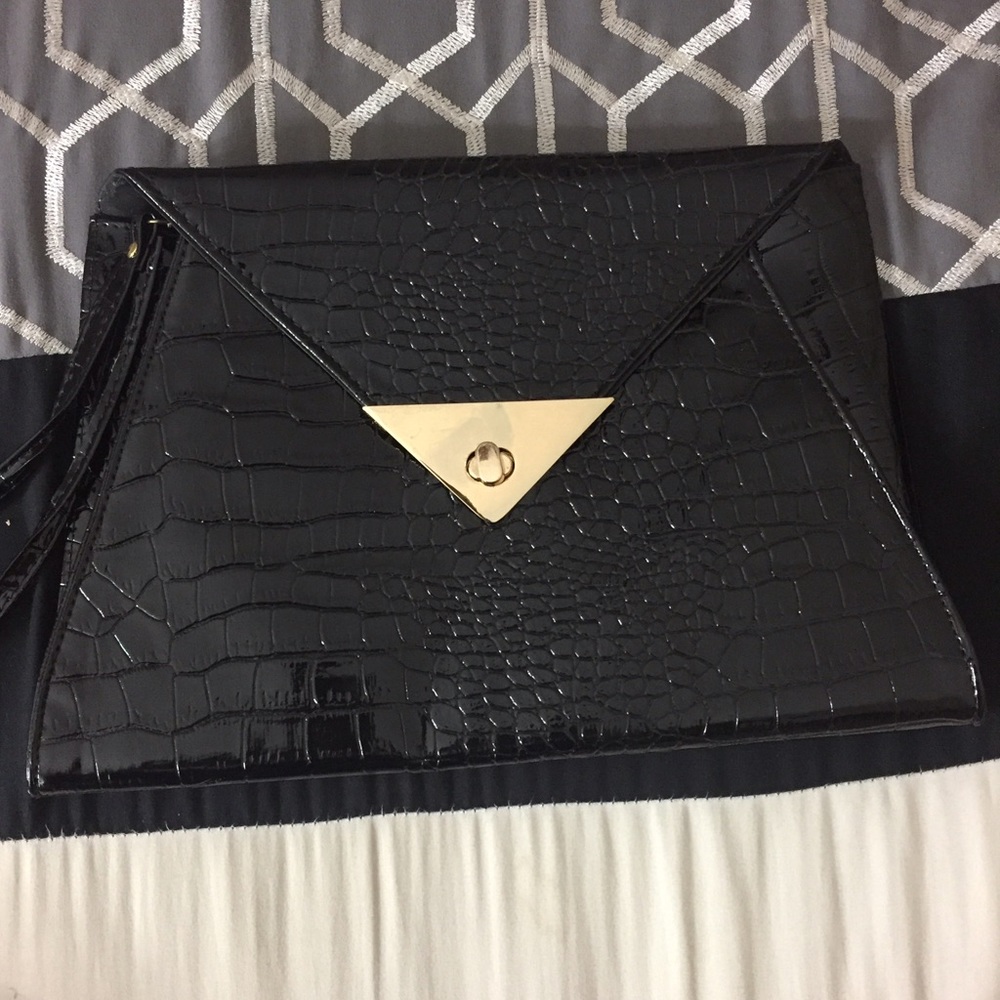 Black crocodile clutch