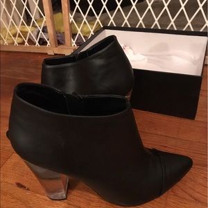 Great Clear heel Boots