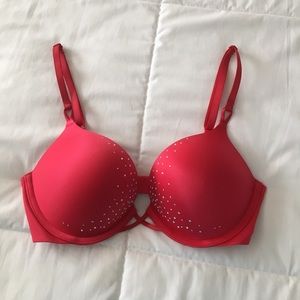 Red Bombshell bra with sparkle
