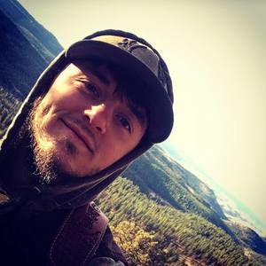 Meet your Posher, Levi