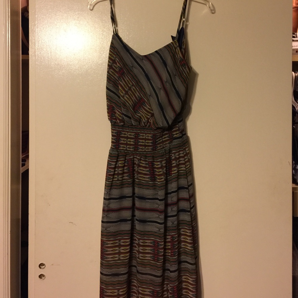 Maxi with lining. Aztec print.