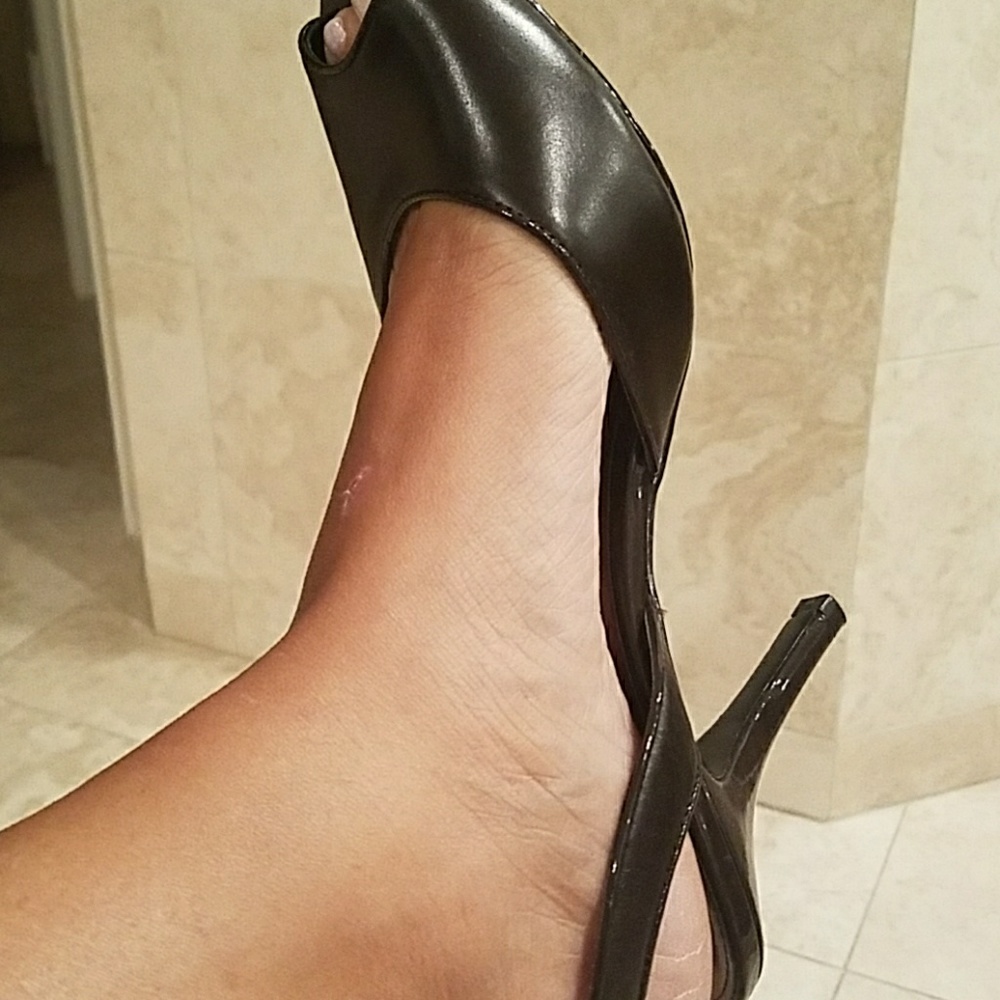 Brown peep toe pumps - Picture 6 of 6