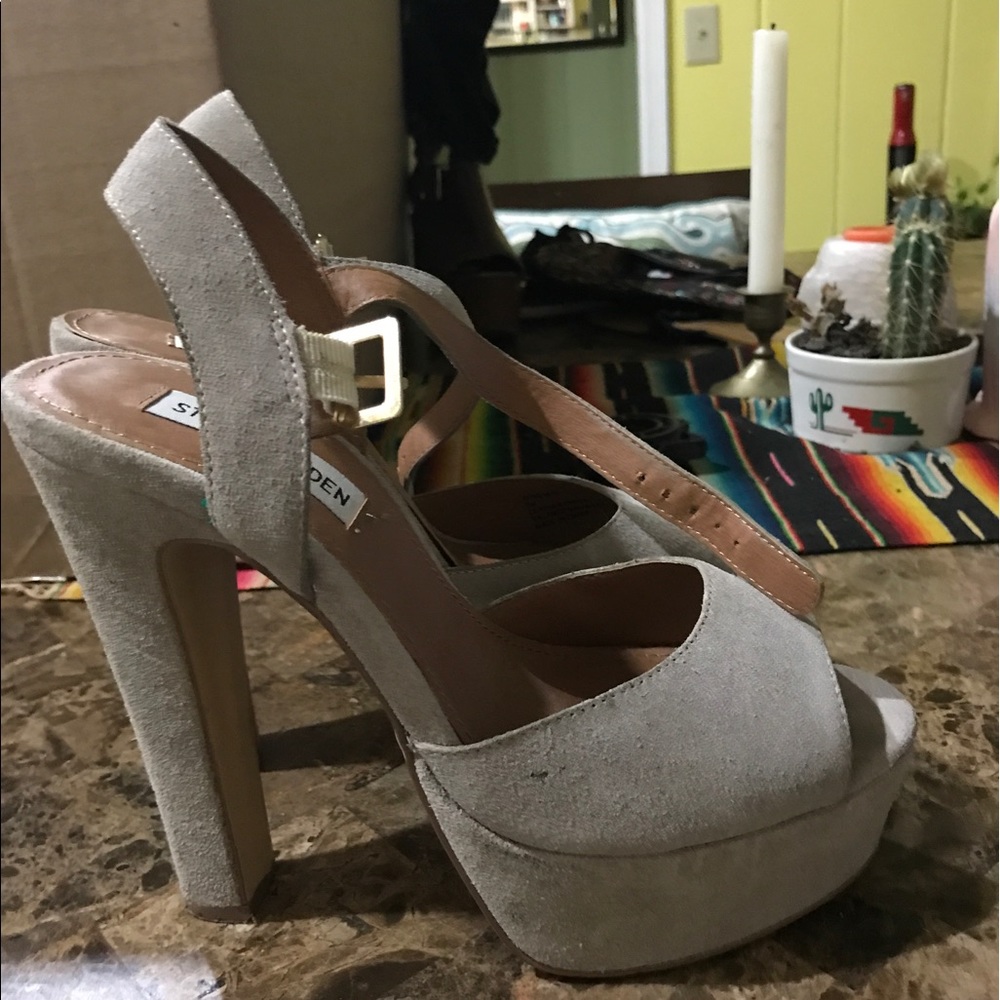 Size 7 Steve Madden Heels