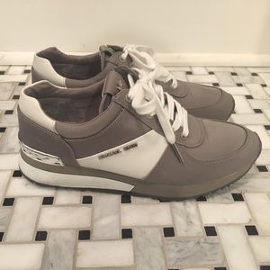 Michael Kors Allie Pearl Grey sneakers, sz 6.5
