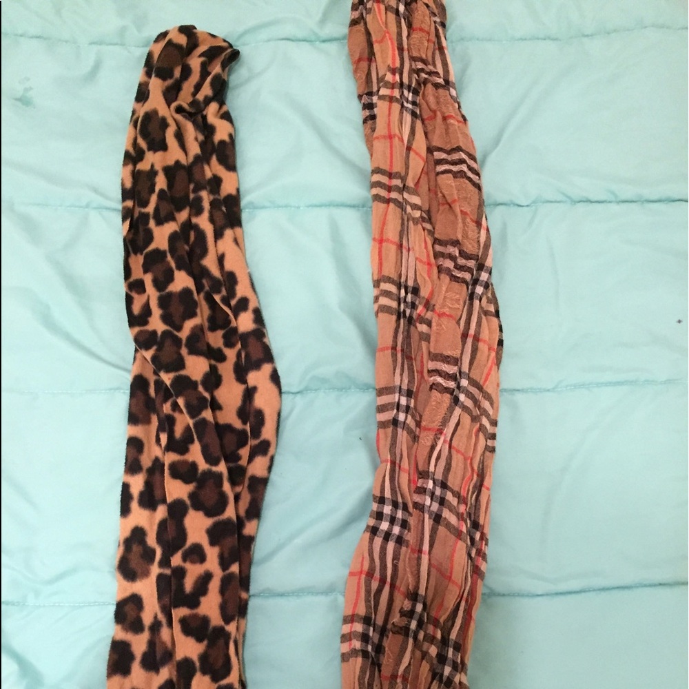 Scarfs