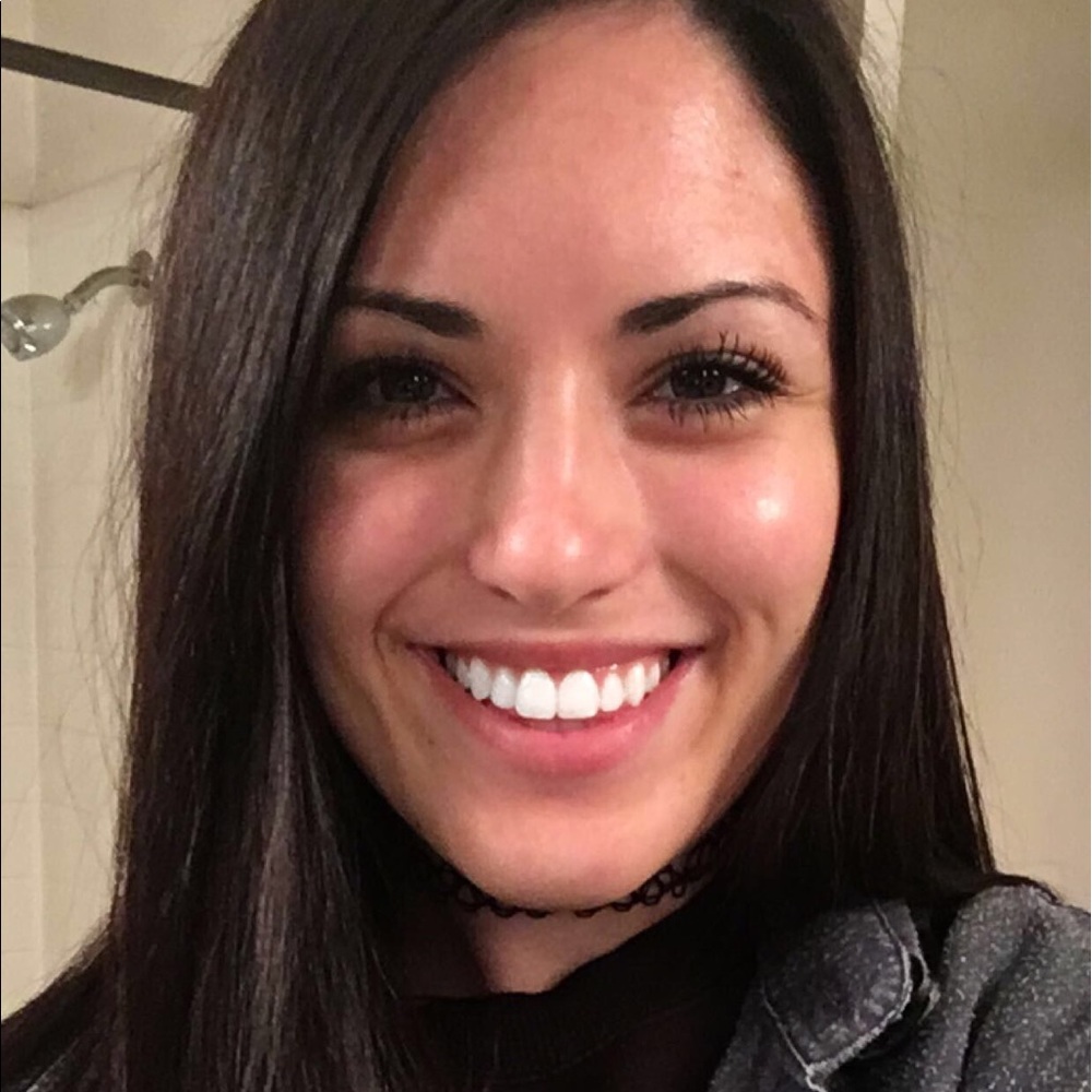 Meet your Posher, Nikki