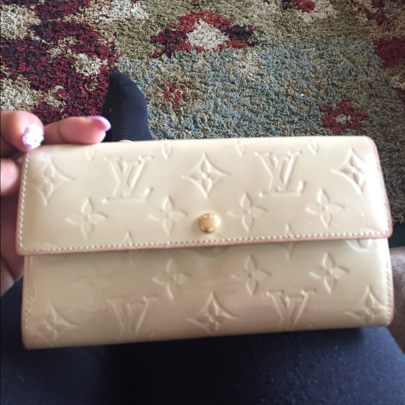 ✔️✔️ SOLD✔️✔️Authentic Louis Vuitton long wallet - Picture 4 of 4