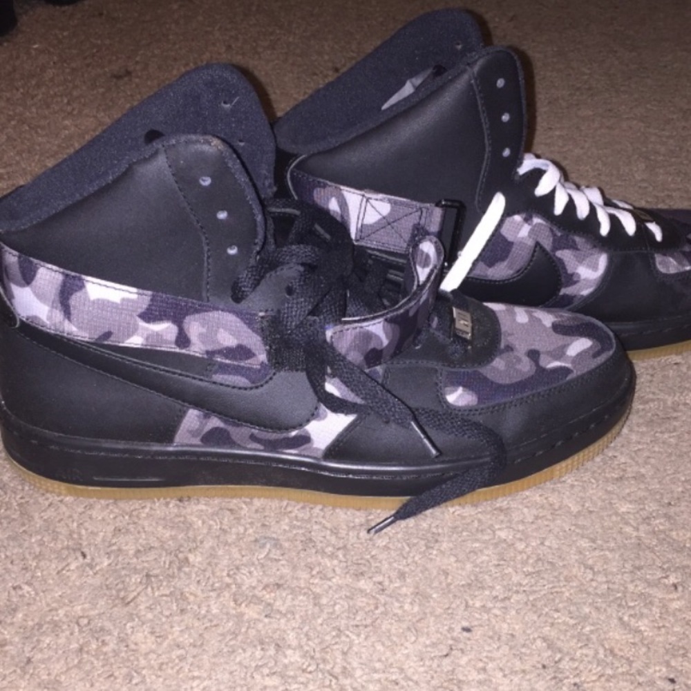 Camouflage High Top Nikes