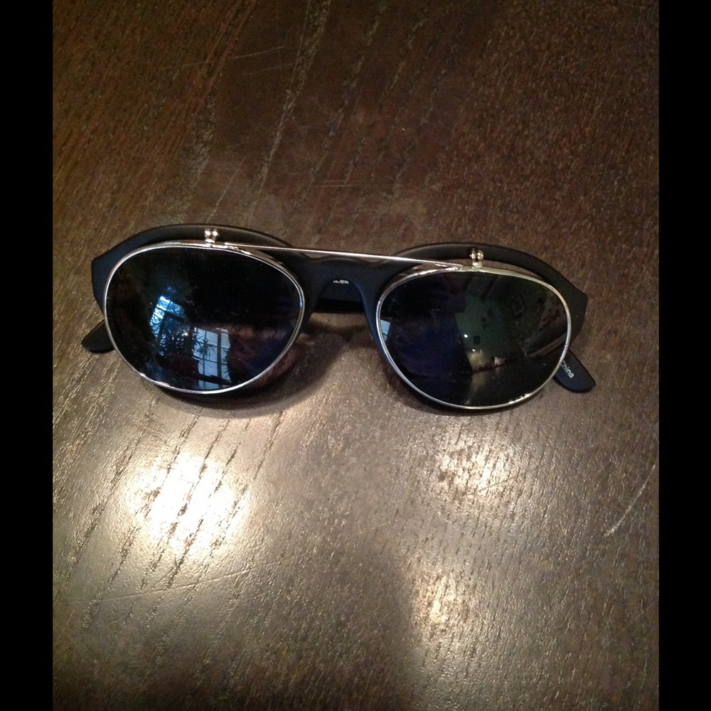 Sale! Read Oak of NYC multiway glasses!