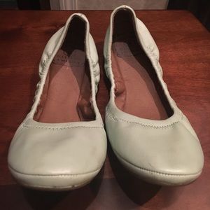 Lucky Brand mint colored flats