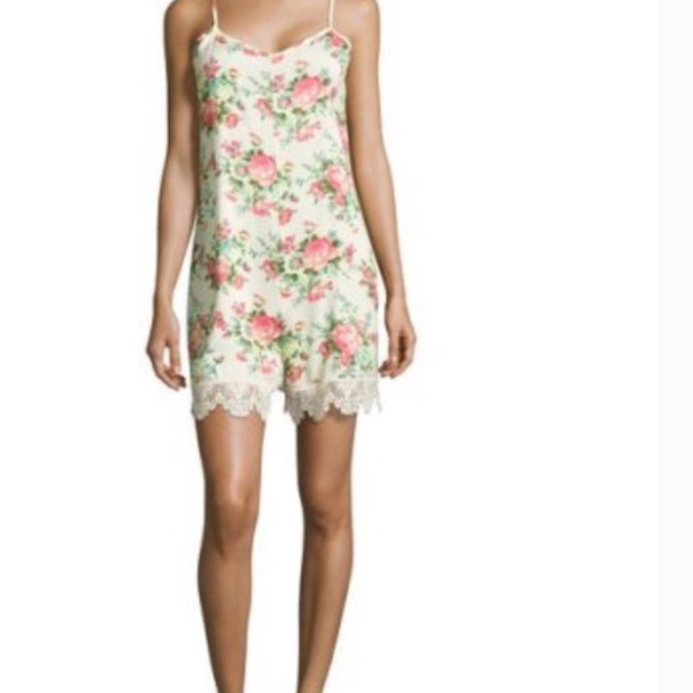 NWT Romeo and Juliet Couture Romper