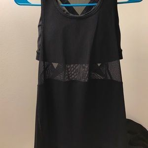 Lululemon tank!