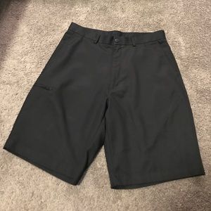 Men's golf shorts