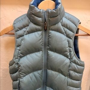 Patagonia light blue puffy vest size XS