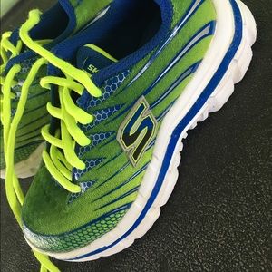 Boys Sketchers shoes