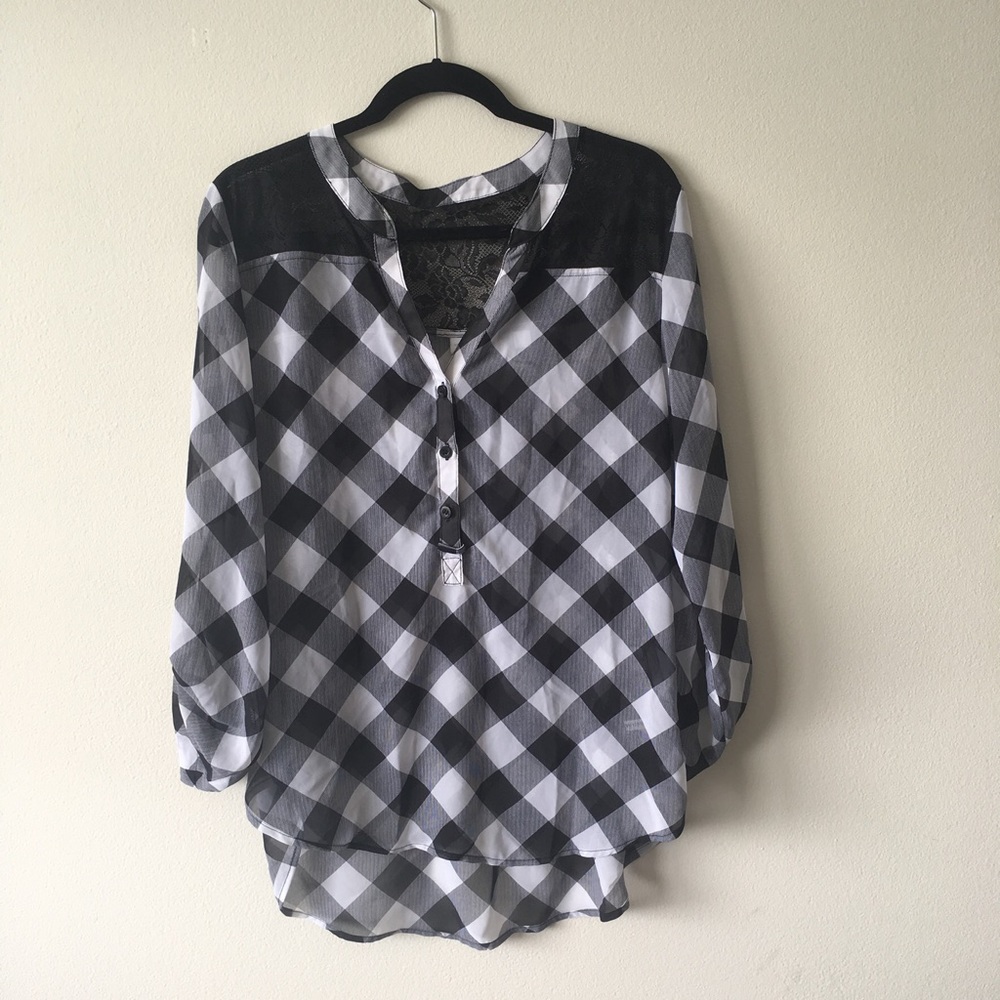 NEW YORK AND COMPANY TOP