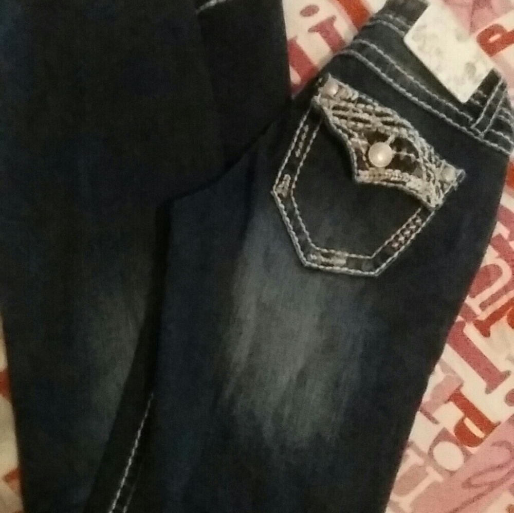 Charm Jeans