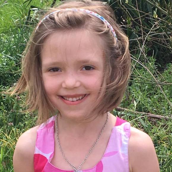 Meet your Posher, Amber - Picture 1 of 1