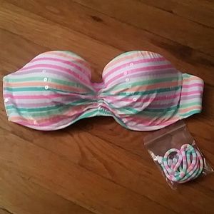 NWOT Victoria's Secret Bikini Top