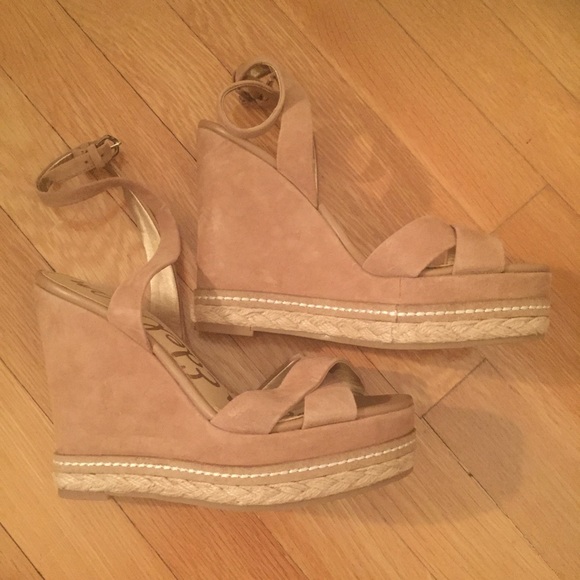 Sam Edelman Shoes - Sam edelman tan wedge heels NEW