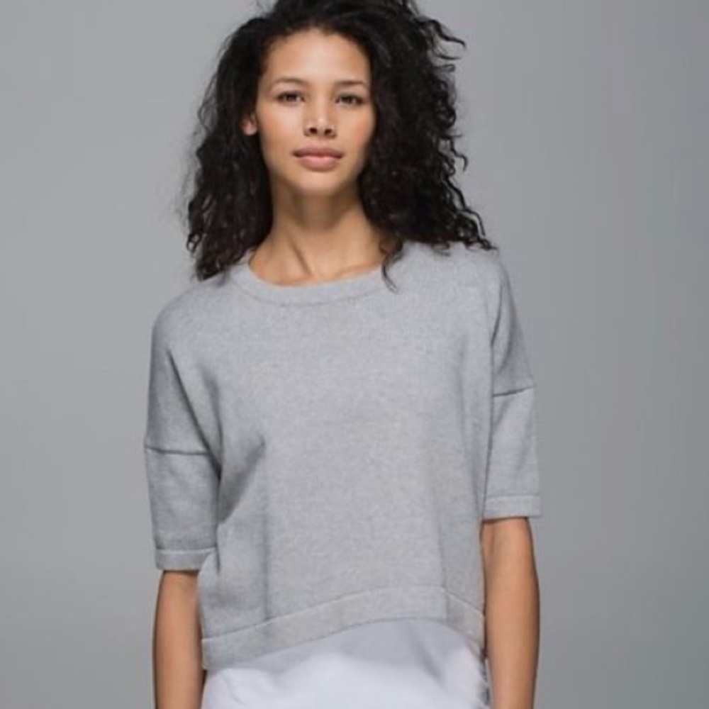 Lululemon grey crop sweater
