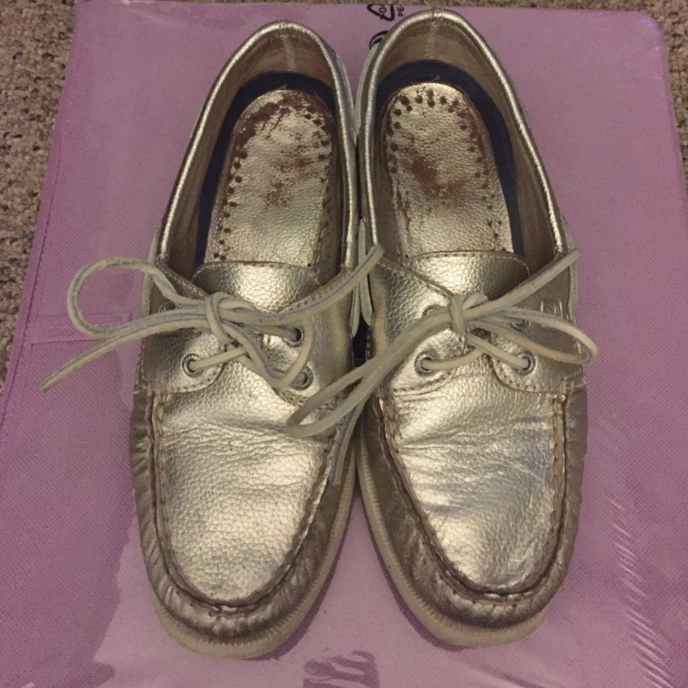 Gold Sperry's