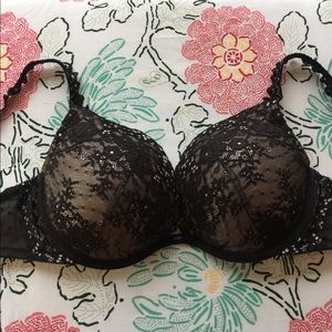 Victoria's Secret push-up bra 36D black lace