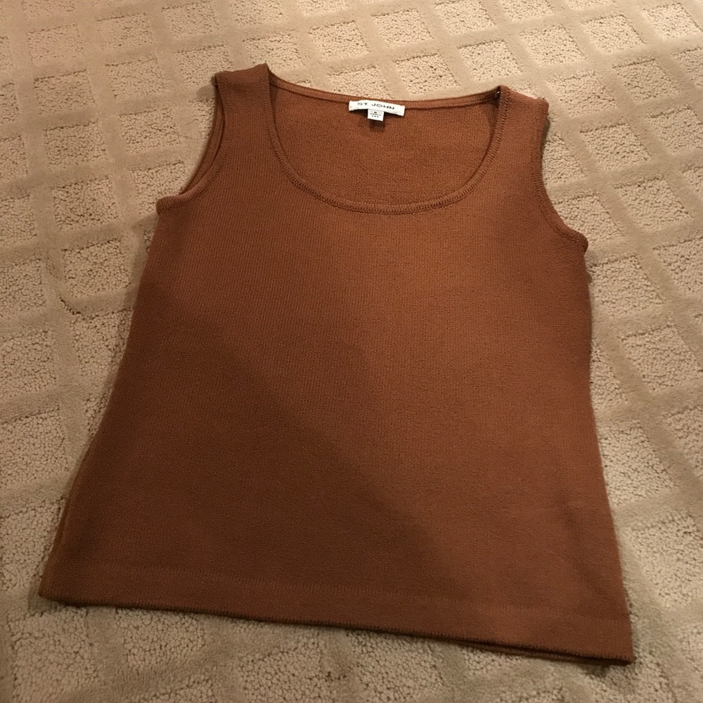 St. John sleeveless sweater