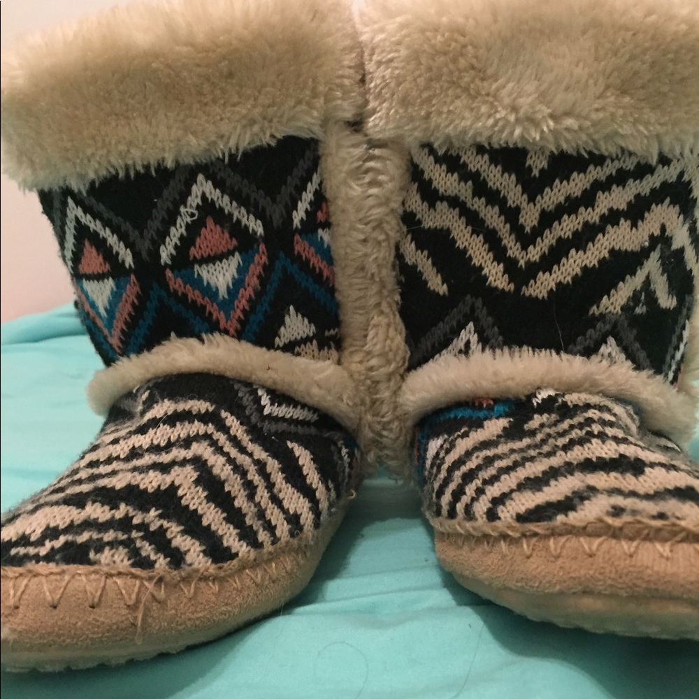 House shoe boots
