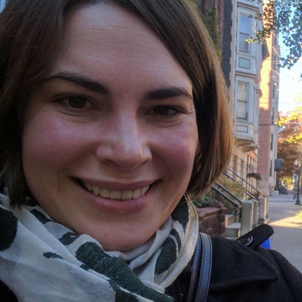 Meet your Posher, Amelia