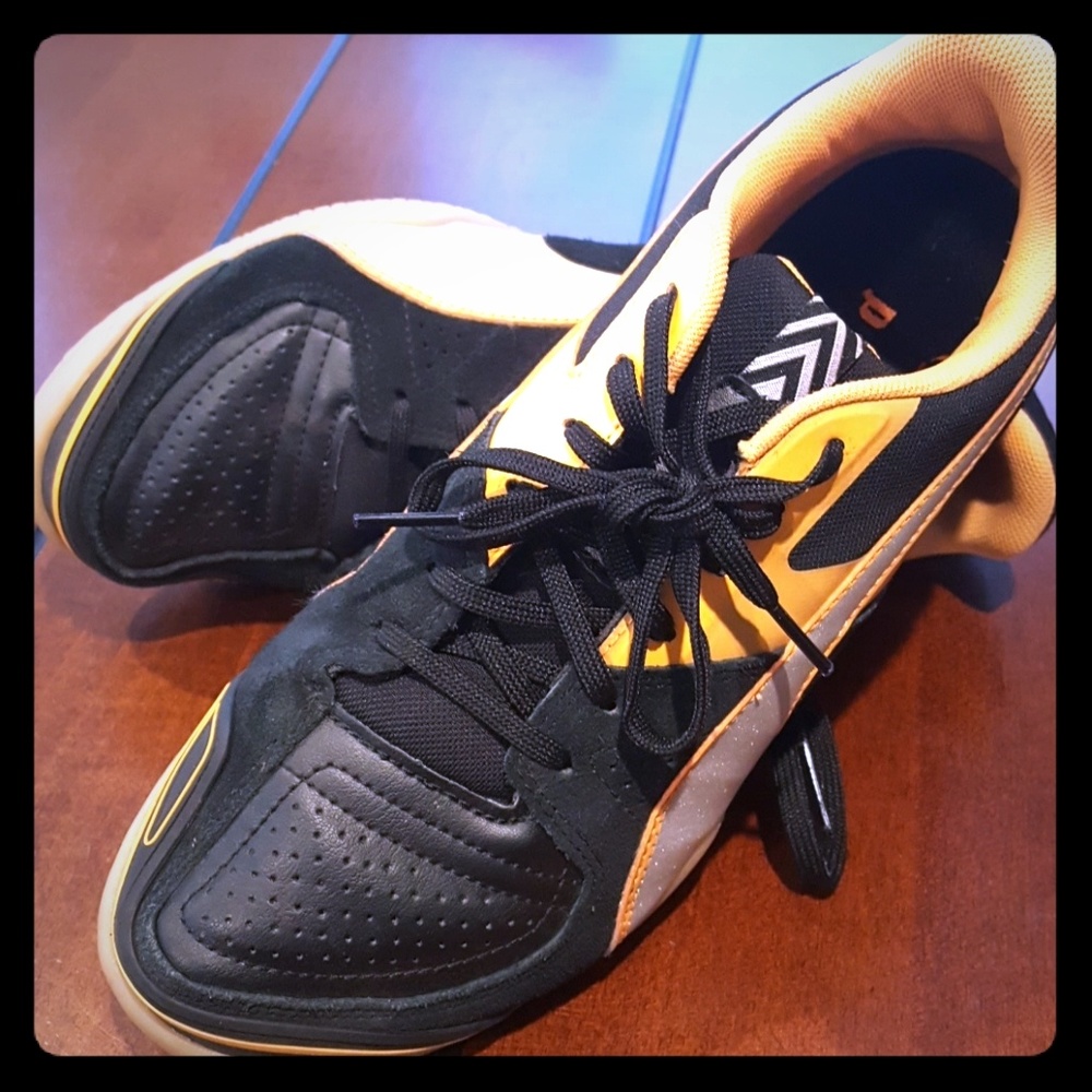 Puma shoes(low top)