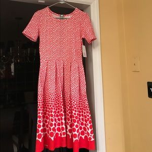 Lularoe NWT medium Amelia dress
