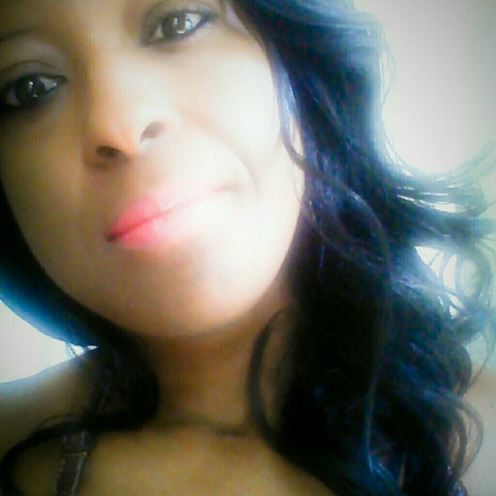 Meet your Posher, Katina