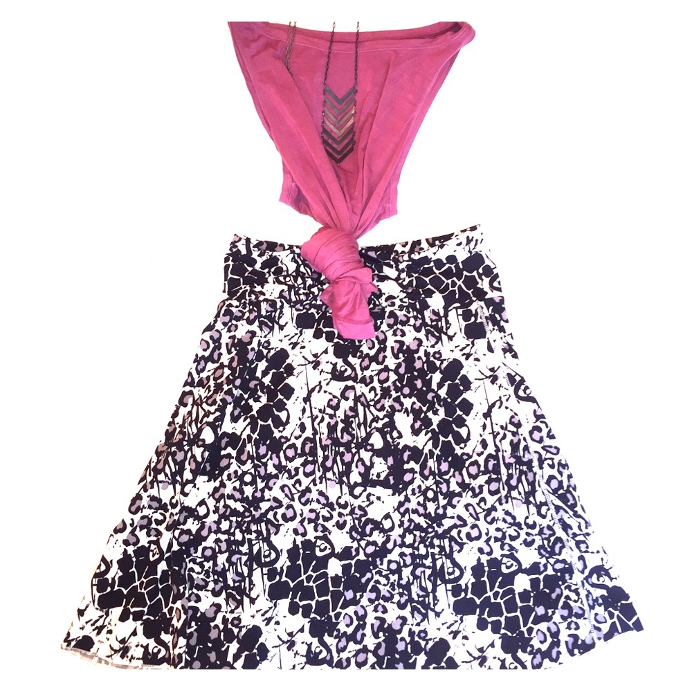 soybu  black  & white A-line skirt sz.  XS