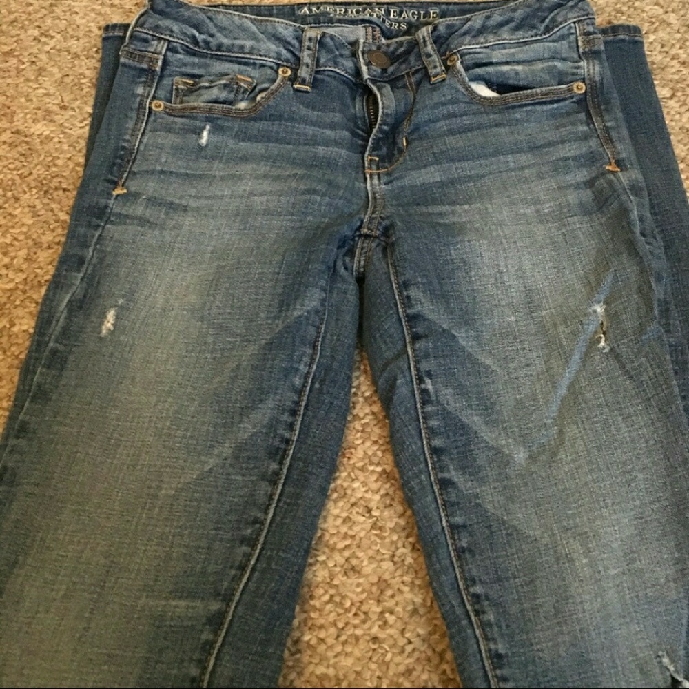 American Eagle size 4 long skinny kicks