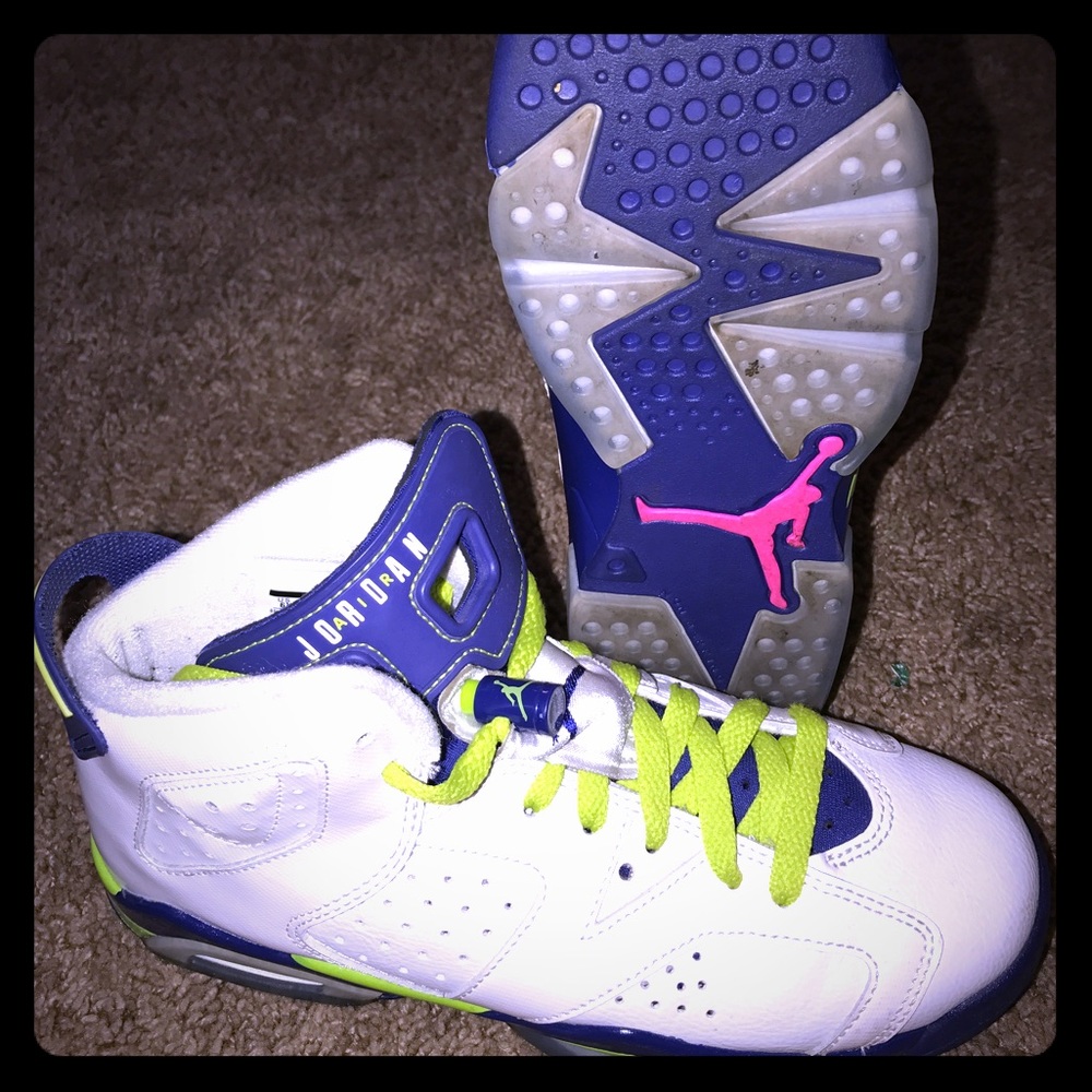 Jordan 6's