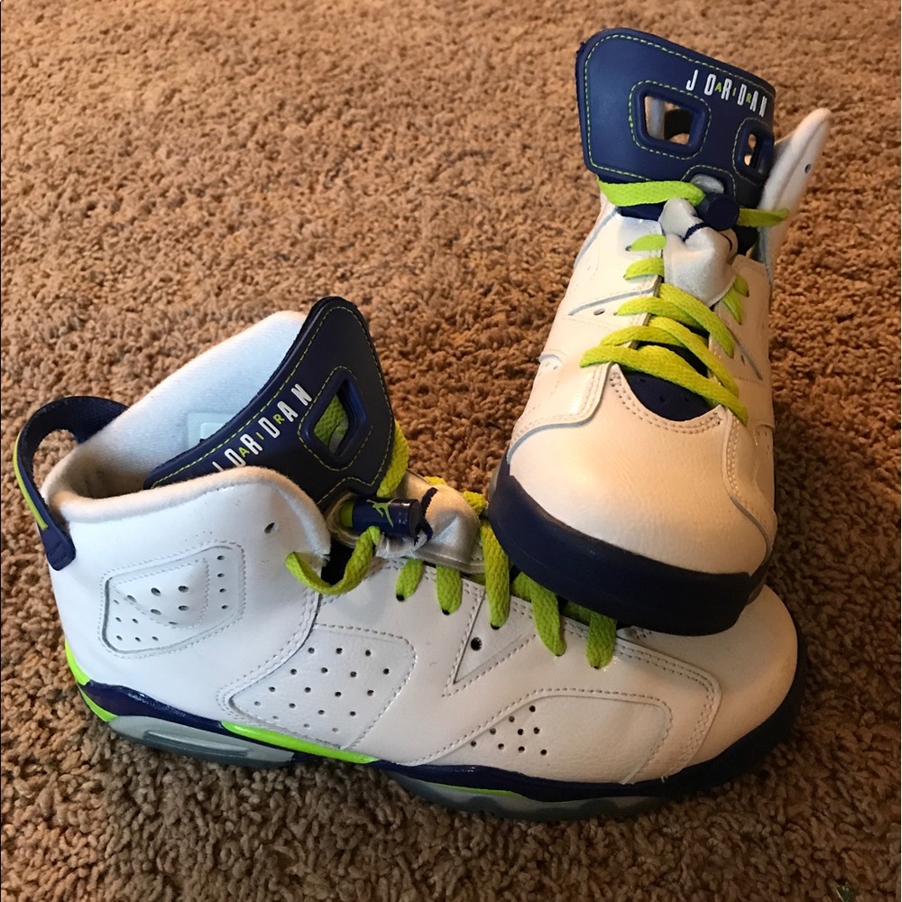 Jordan 6's - Picture 3 of 3