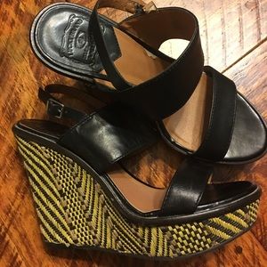 Lucky Brand Black Wedges with Woven Pattern Detail