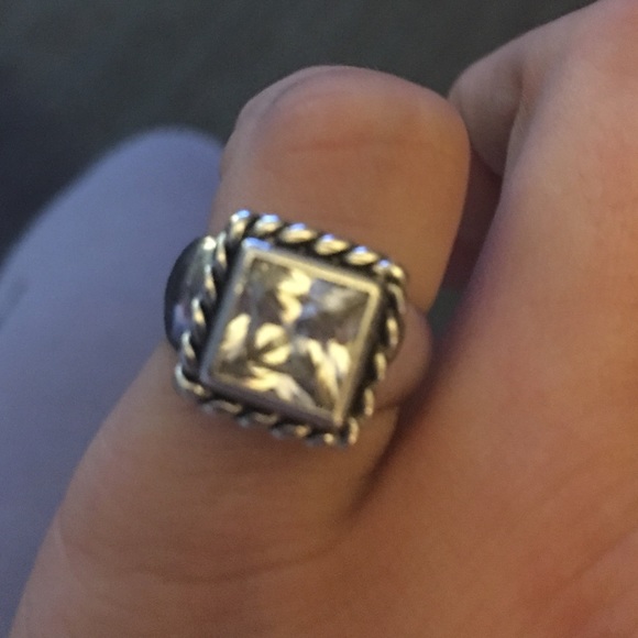 SILPADA "ELIZABETH" RING - Picture 4 of 8