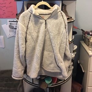 Dylan by True Grit pull over