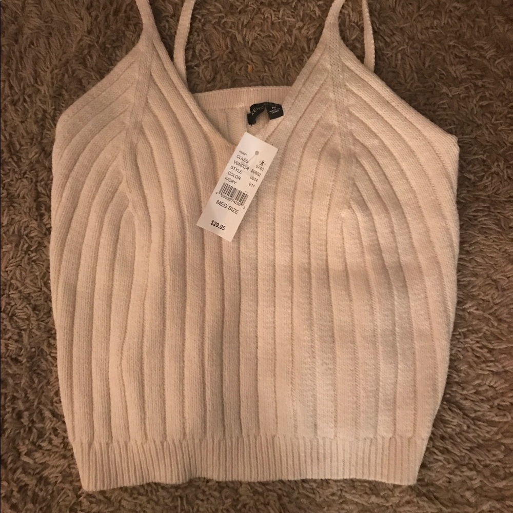 Kendall and Kylie medium crop top