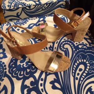 Tabita Gold/Camel color made in Brazil