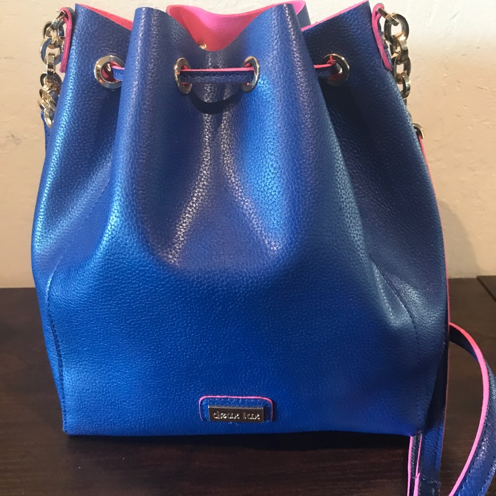 Two Tones Bucket Bag - image 2