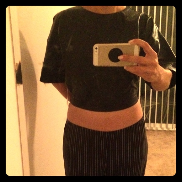 Brand New Forever 21 Pleather top! - Picture 1 of 2