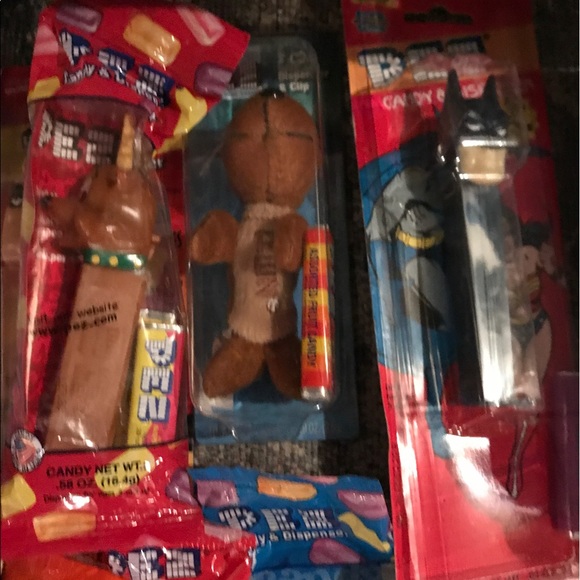 Assorted pez candy dispensers lot - Picture 3 of 8