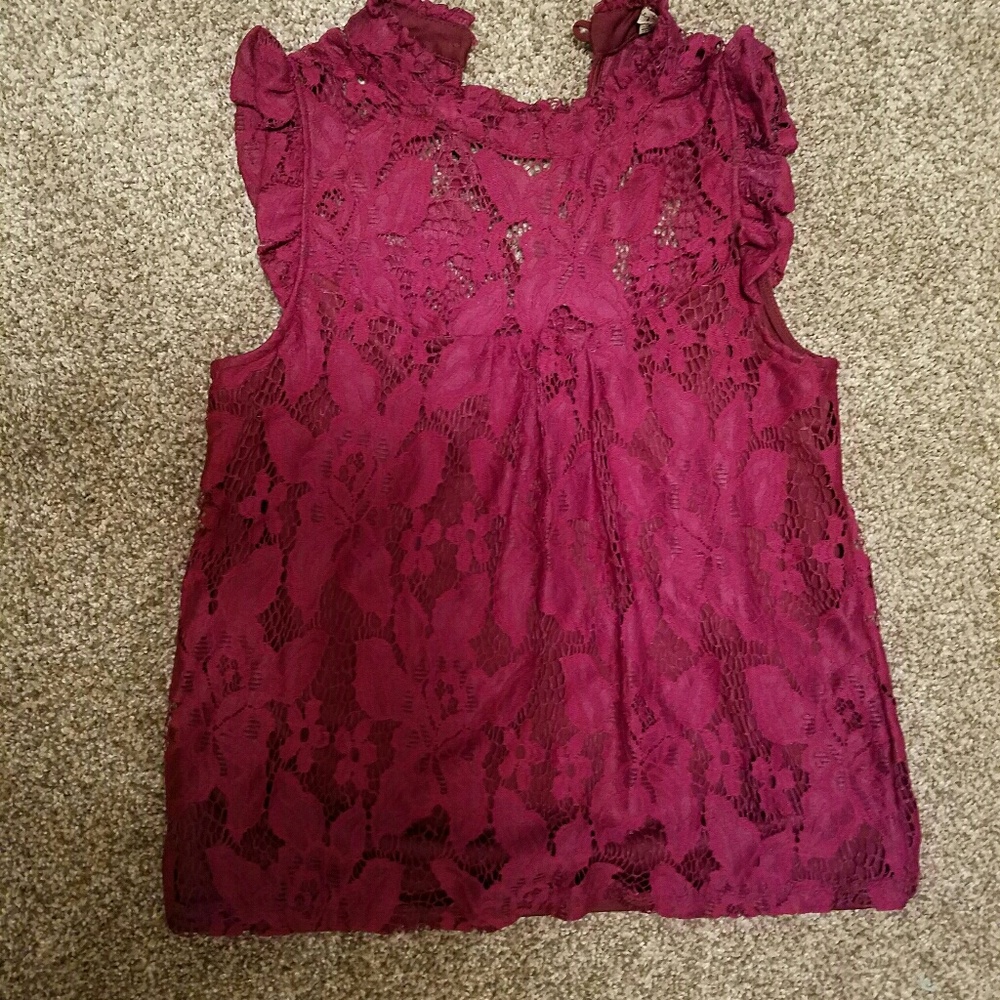 Lace Tank by Lily White