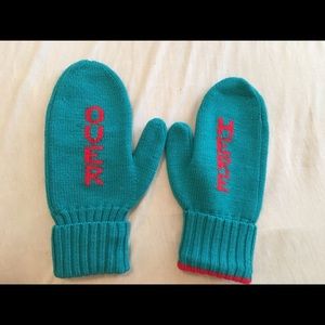 KATE SPADE NEW YORK women's mittens