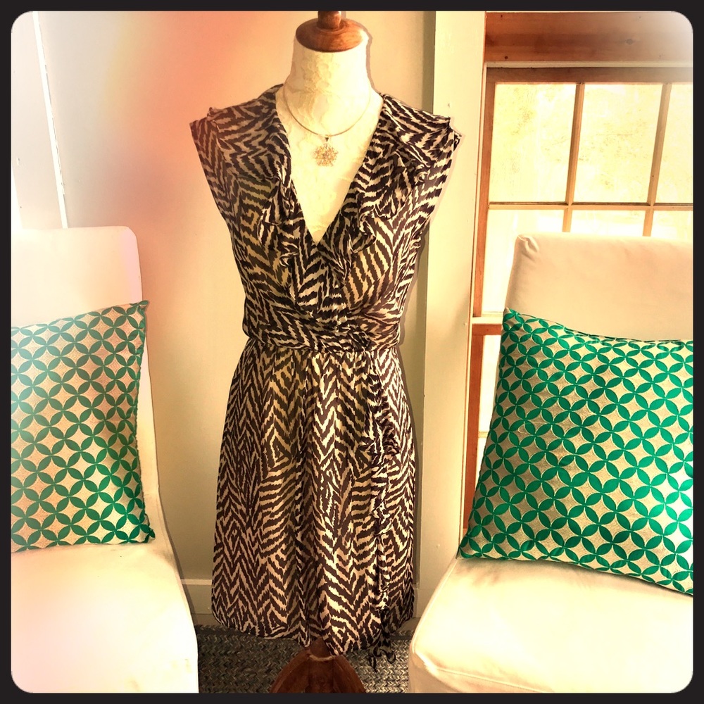 Milly New York 100% Silk Chevron Ruffle Dress Sz 4