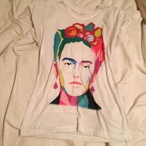 Frida kahlo top